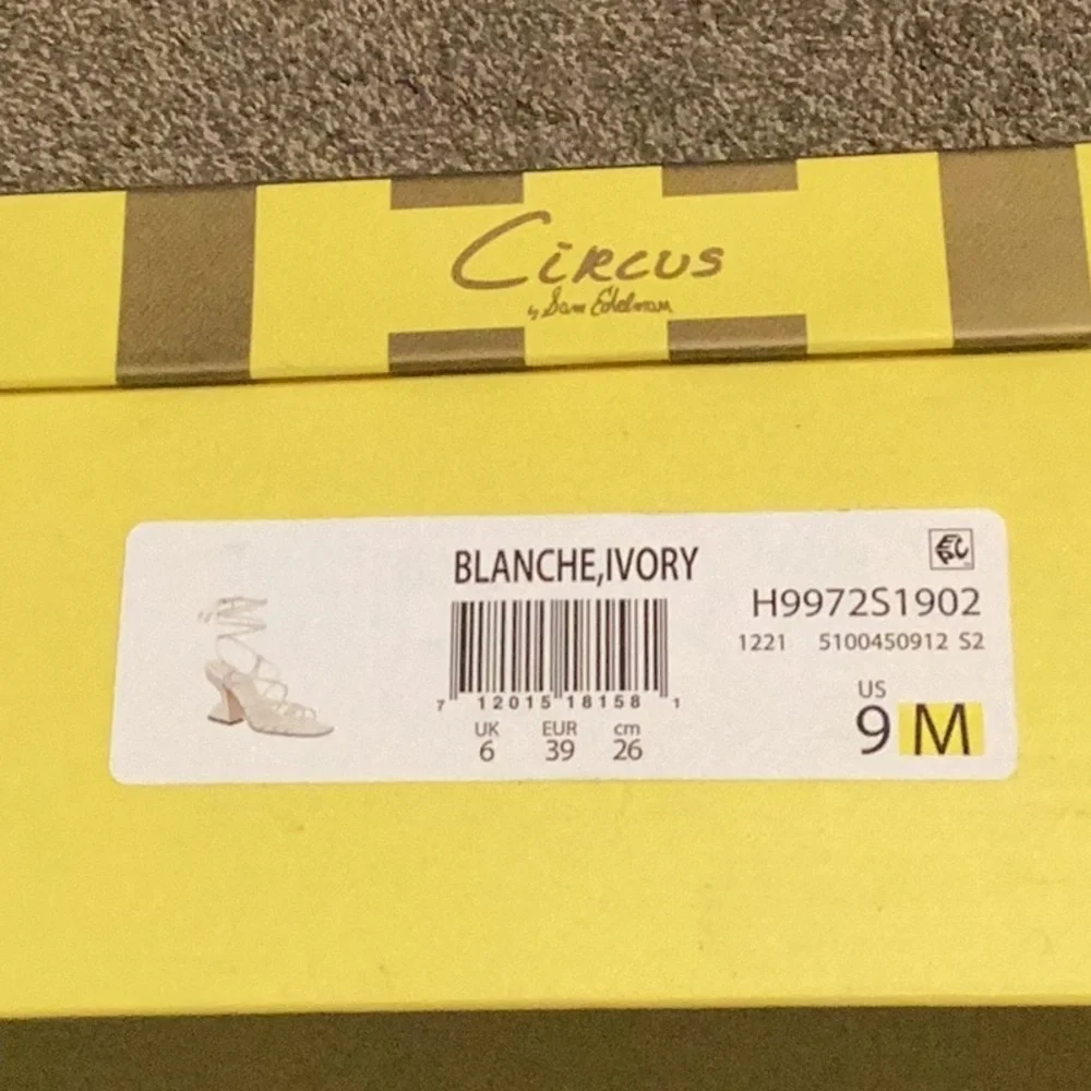 NIB Circus by Sam Edelman Size 9M Shoes Blanche, Ivory - Picture 9 of 10